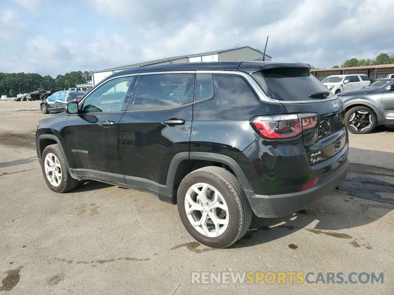 2 Photograph of a damaged car 3C4NJDAN0RT154020 JEEP COMPASS 2024