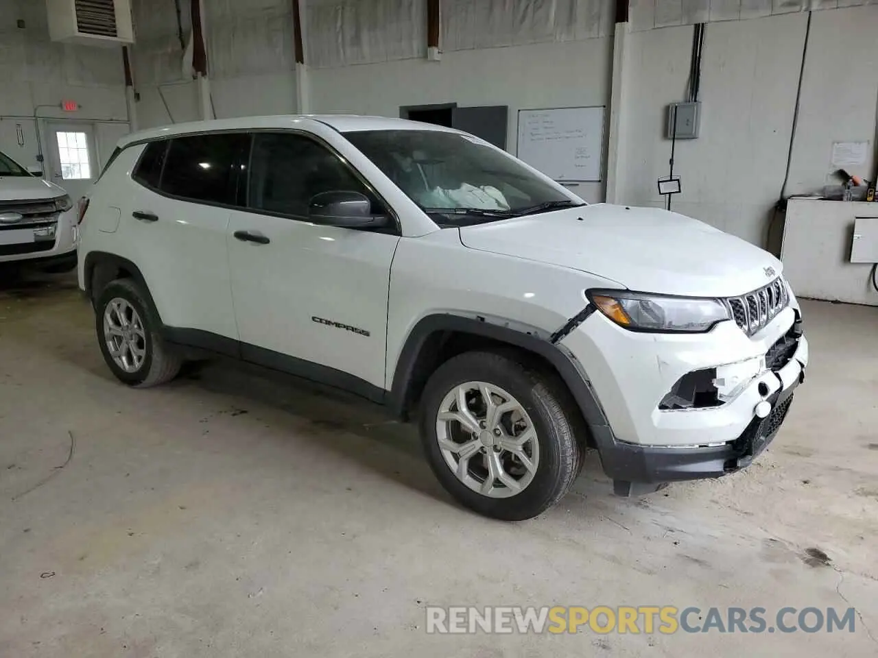 4 Photograph of a damaged car 3C4NJDAN2RT145173 JEEP COMPASS 2024