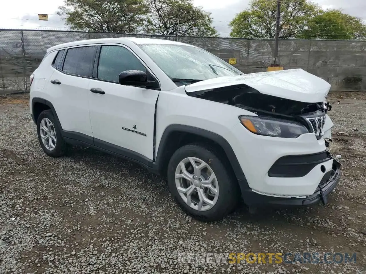 4 Photograph of a damaged car 3C4NJDAN3RT125983 JEEP COMPASS 2024