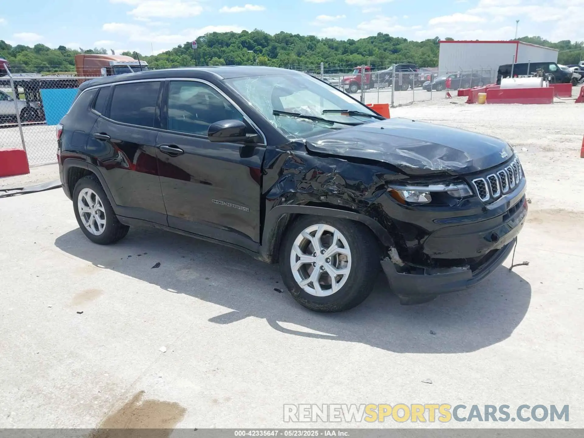 1 Photograph of a damaged car 3C4NJDAN5RT105556 JEEP COMPASS 2024