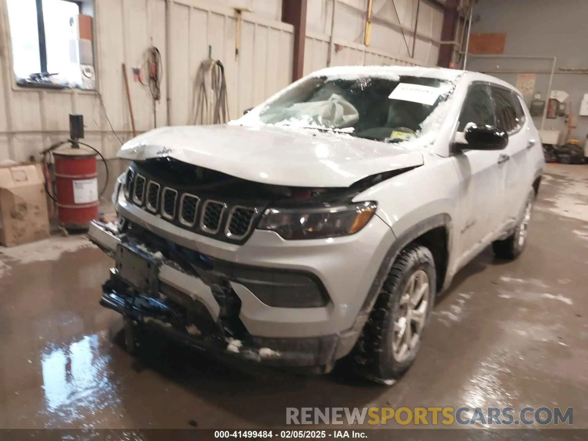 6 Photograph of a damaged car 3C4NJDANXRT146281 JEEP COMPASS 2024