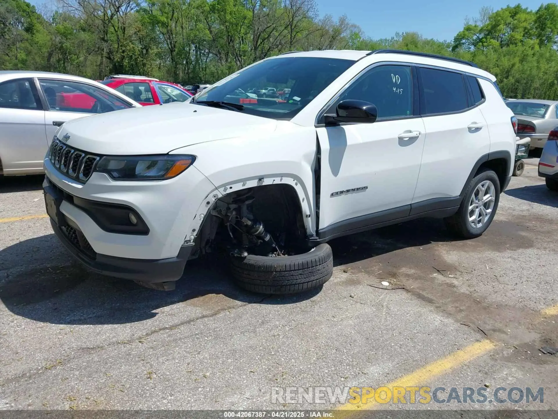 2 Photograph of a damaged car 3C4NJDBN0RT109268 JEEP COMPASS 2024