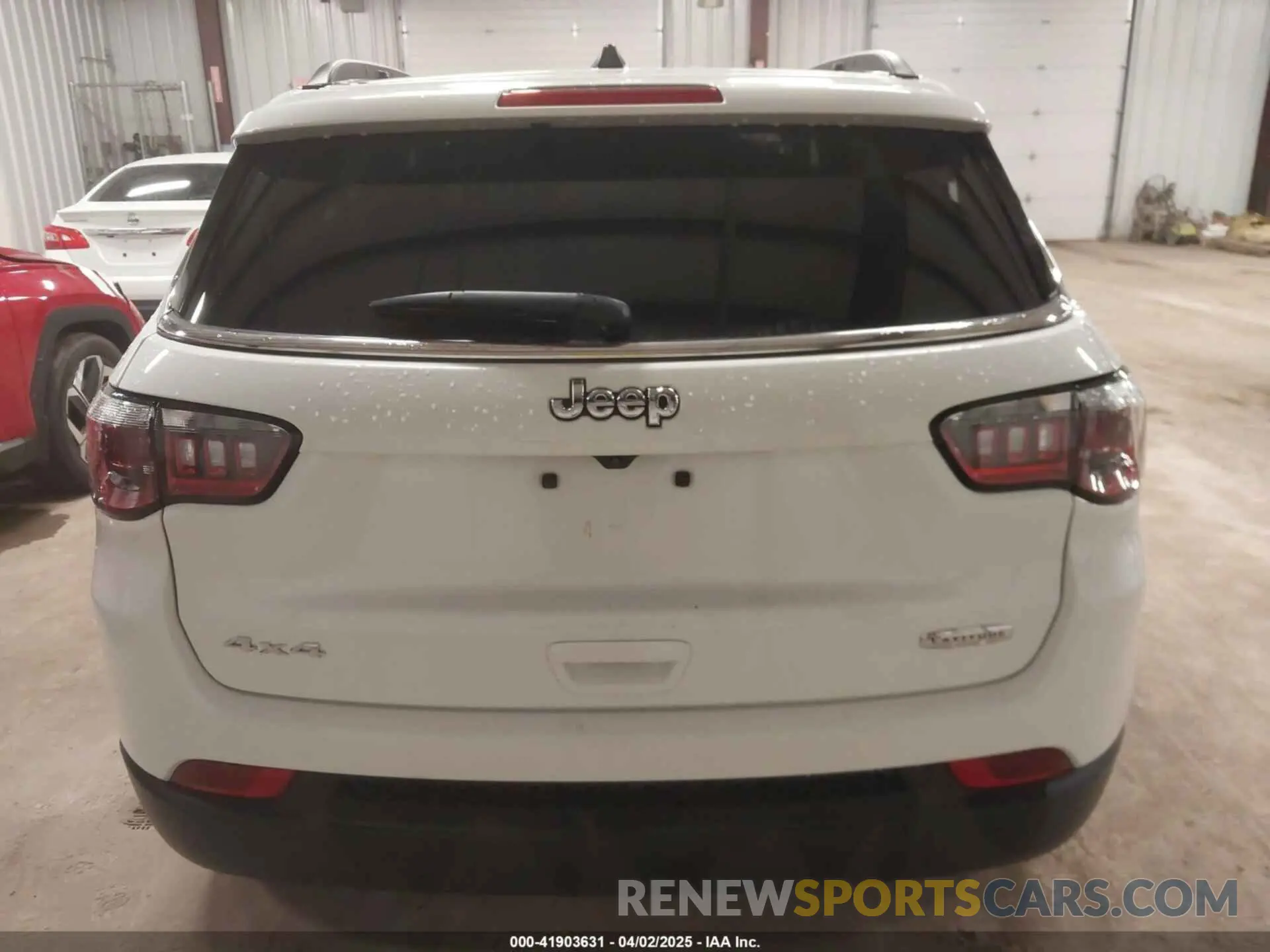 17 Photograph of a damaged car 3C4NJDBN0RT117984 JEEP COMPASS 2024