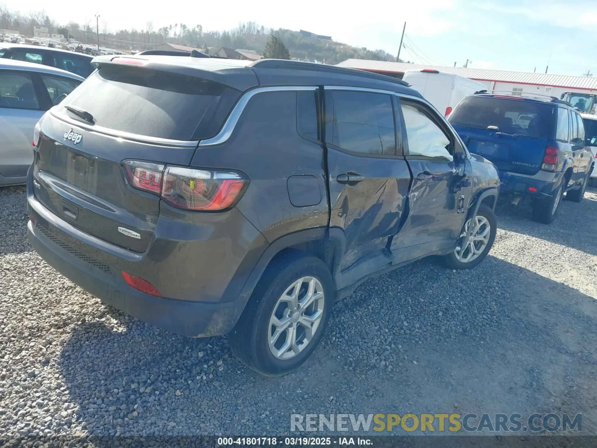 4 Photograph of a damaged car 3C4NJDBN0RT152329 JEEP COMPASS 2024