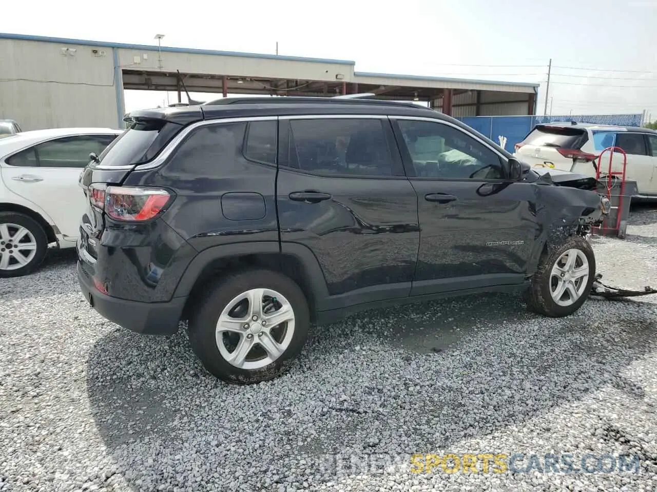 3 Photograph of a damaged car 3C4NJDBN0RT587495 JEEP COMPASS 2024
