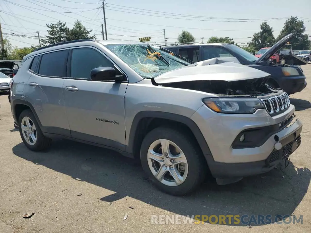 4 Photograph of a damaged car 3C4NJDBN0RT596696 JEEP COMPASS 2024