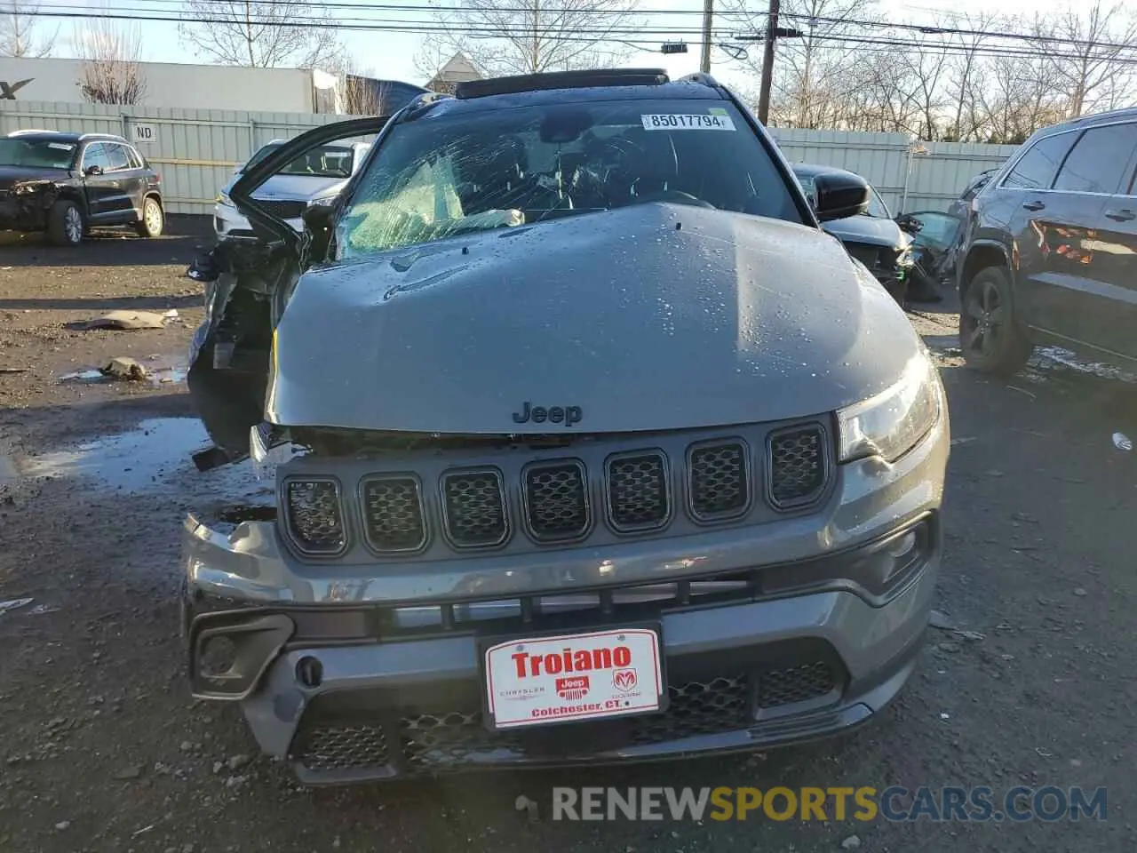 5 Photograph of a damaged car 3C4NJDBN0RT603212 JEEP COMPASS 2024