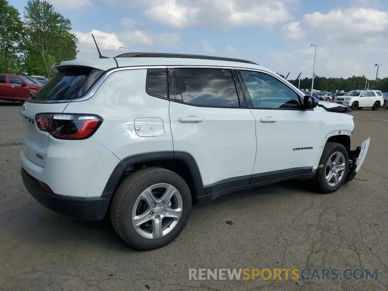 3 Photograph of a damaged car 3C4NJDBN0RT604912 JEEP COMPASS 2024