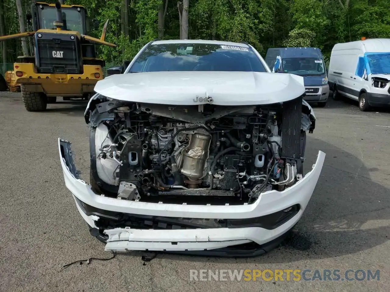 5 Photograph of a damaged car 3C4NJDBN0RT604912 JEEP COMPASS 2024