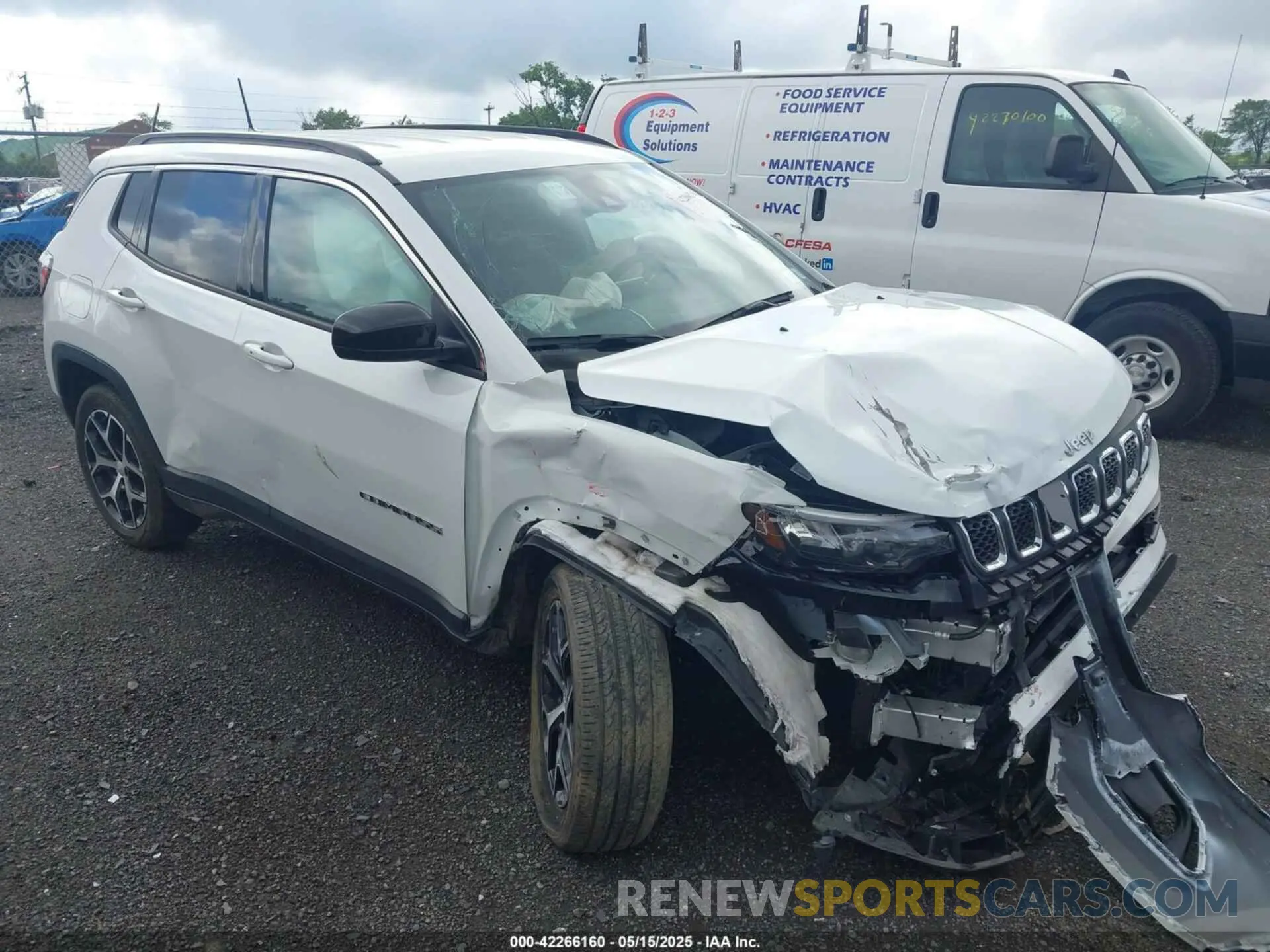 1 Photograph of a damaged car 3C4NJDBN0RT607048 JEEP COMPASS 2024