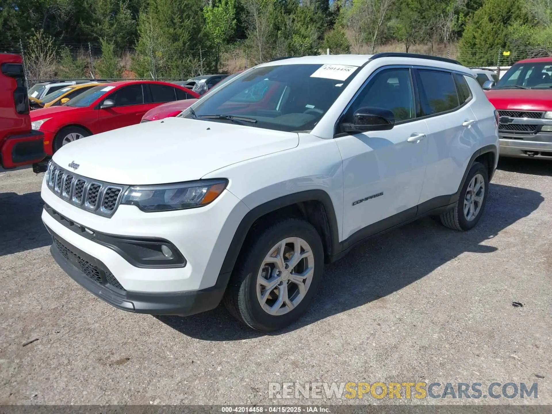 2 Photograph of a damaged car 3C4NJDBN1RT109571 JEEP COMPASS 2024