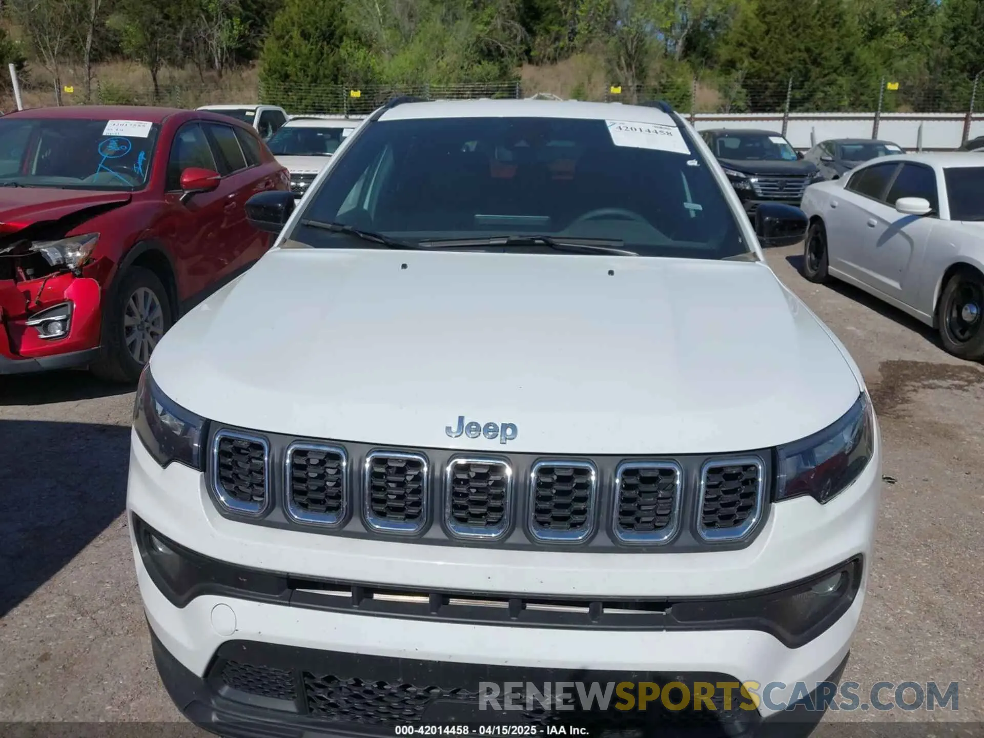 6 Photograph of a damaged car 3C4NJDBN1RT109571 JEEP COMPASS 2024