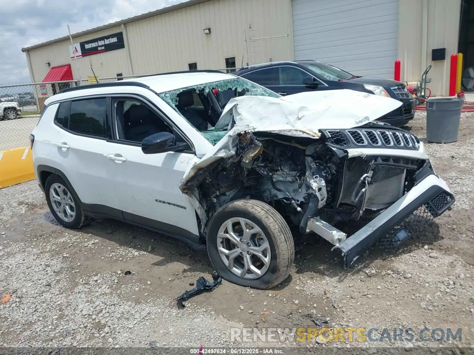 1 Photograph of a damaged car 3C4NJDBN1RT132767 JEEP COMPASS 2024