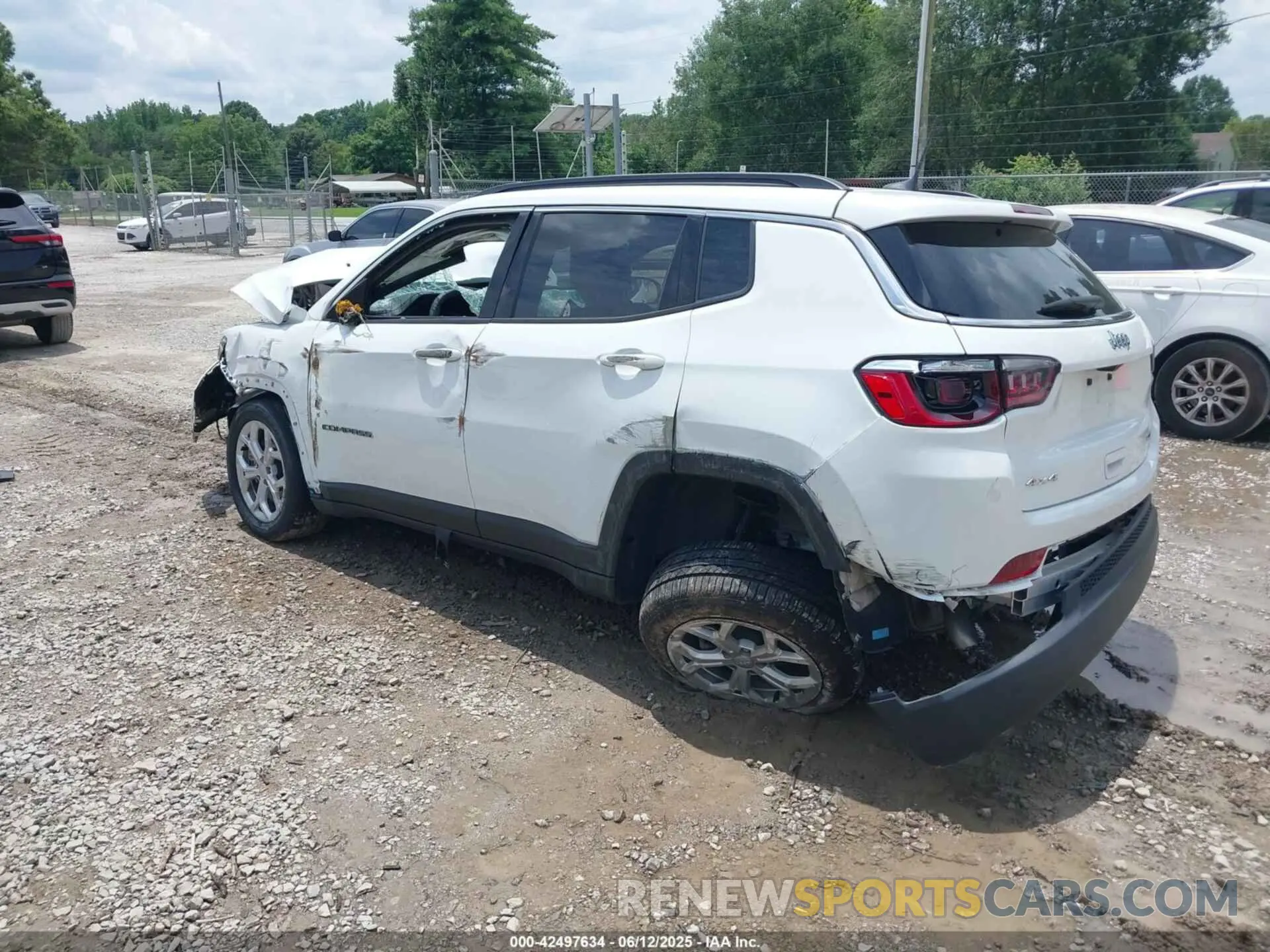 3 Photograph of a damaged car 3C4NJDBN1RT132767 JEEP COMPASS 2024