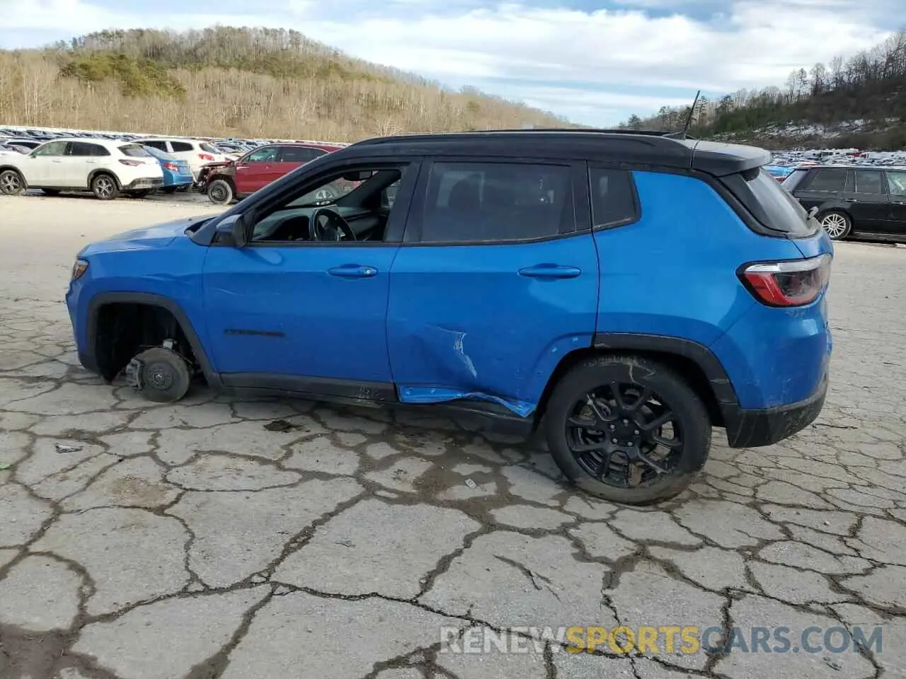 2 Photograph of a damaged car 3C4NJDBN1RT591720 JEEP COMPASS 2024