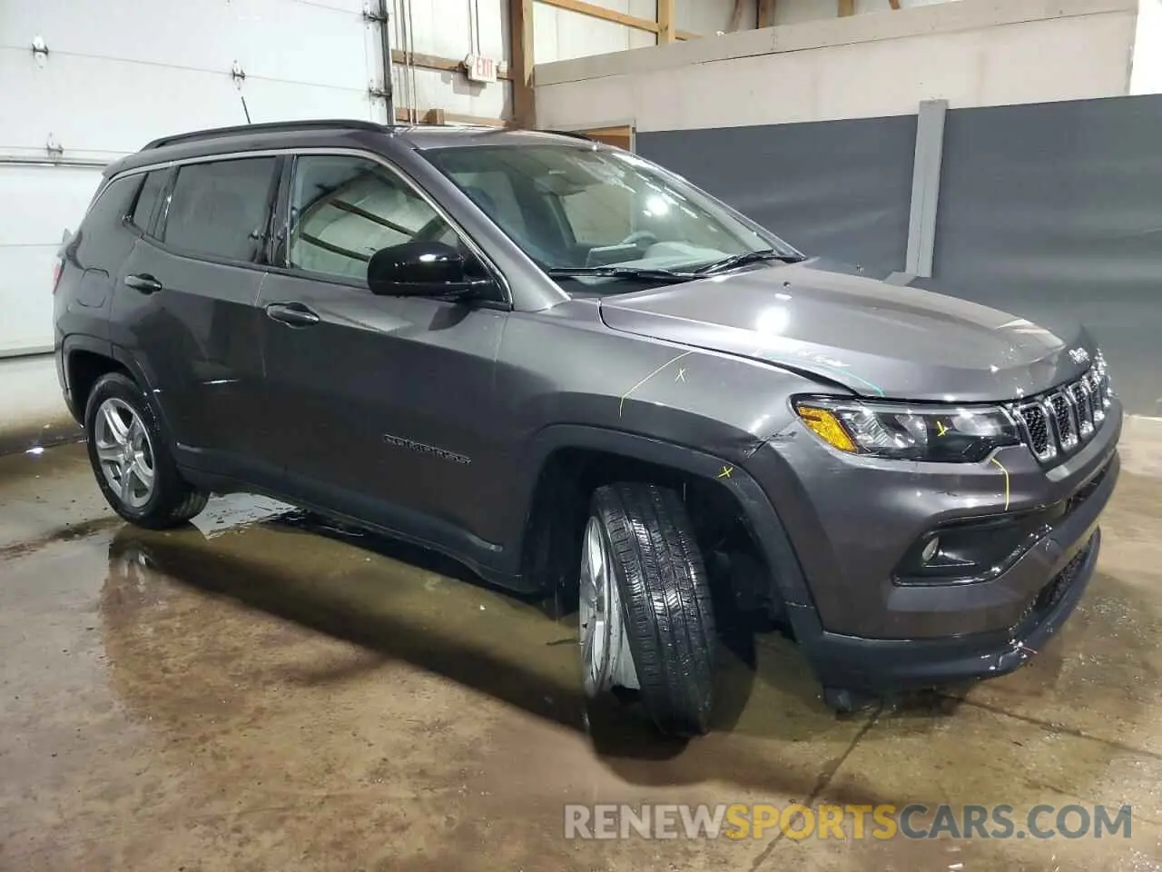 4 Photograph of a damaged car 3C4NJDBN1RT606040 JEEP COMPASS 2024