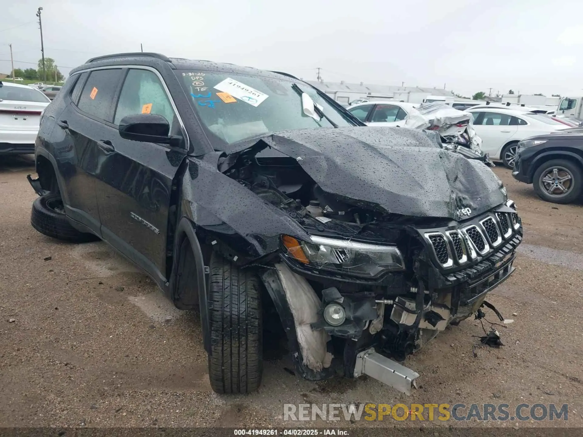 1 Photograph of a damaged car 3C4NJDBN1RT606720 JEEP COMPASS 2024
