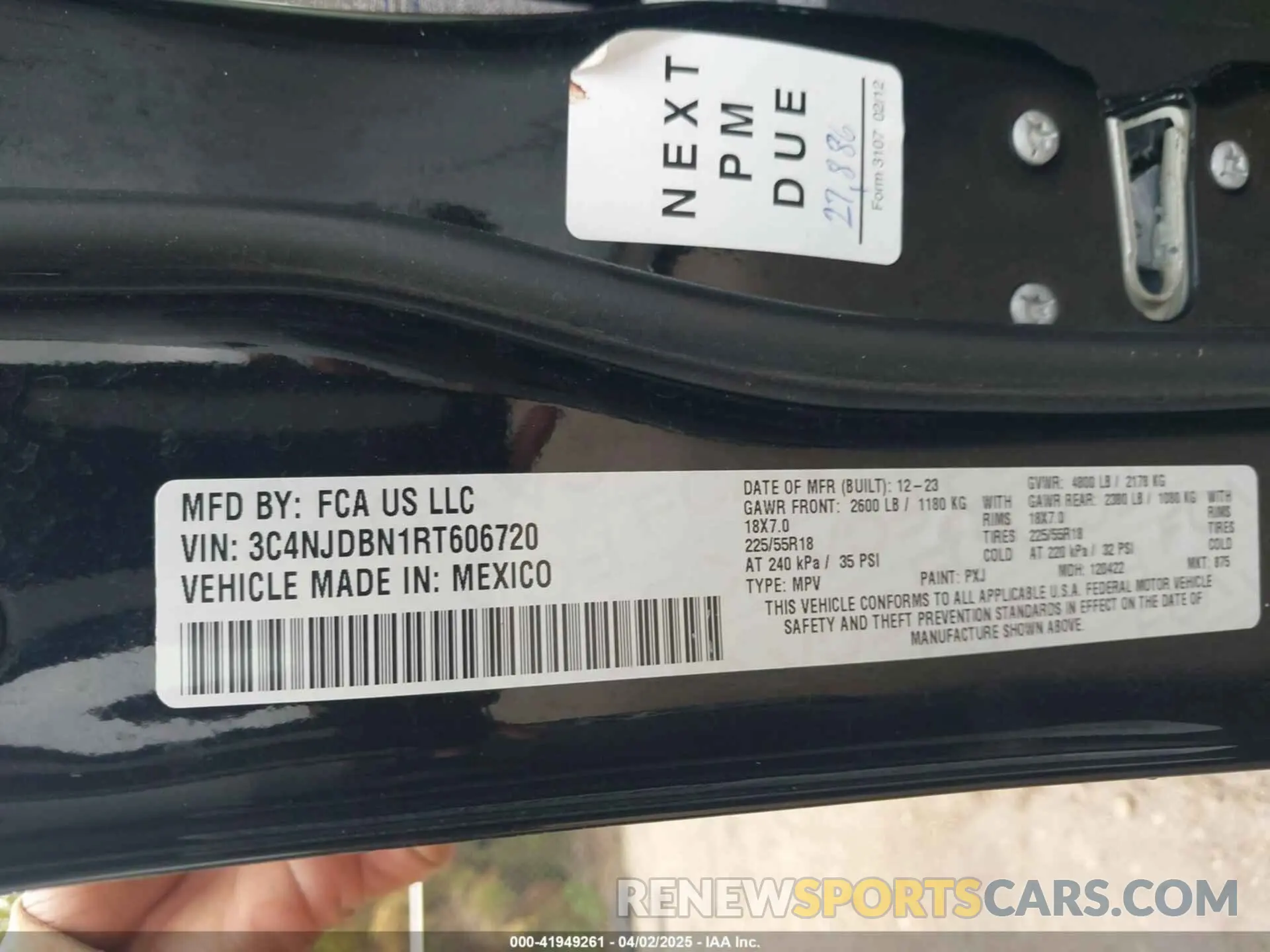9 Photograph of a damaged car 3C4NJDBN1RT606720 JEEP COMPASS 2024