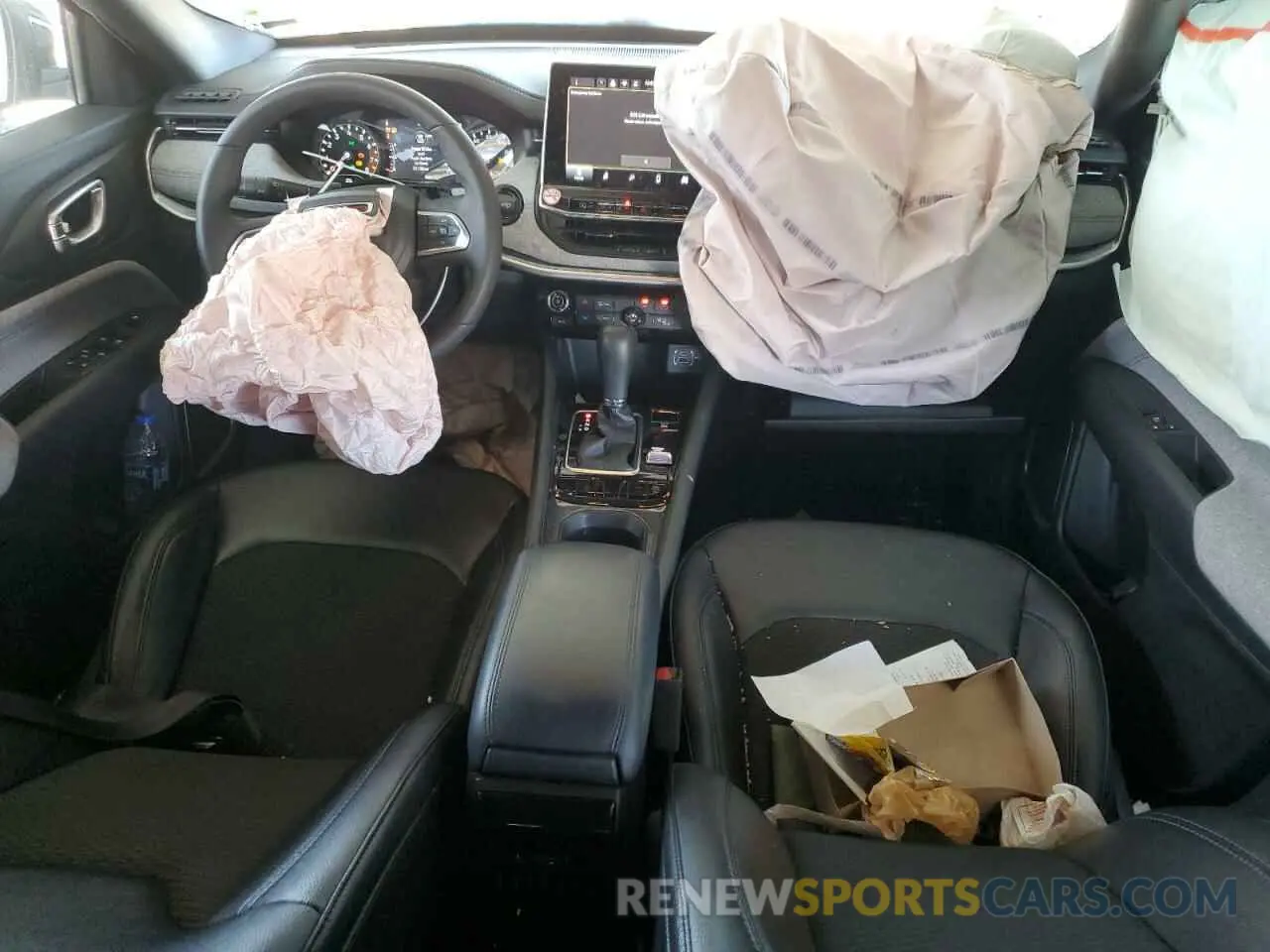 8 Photograph of a damaged car 3C4NJDBN2RT100913 JEEP COMPASS 2024