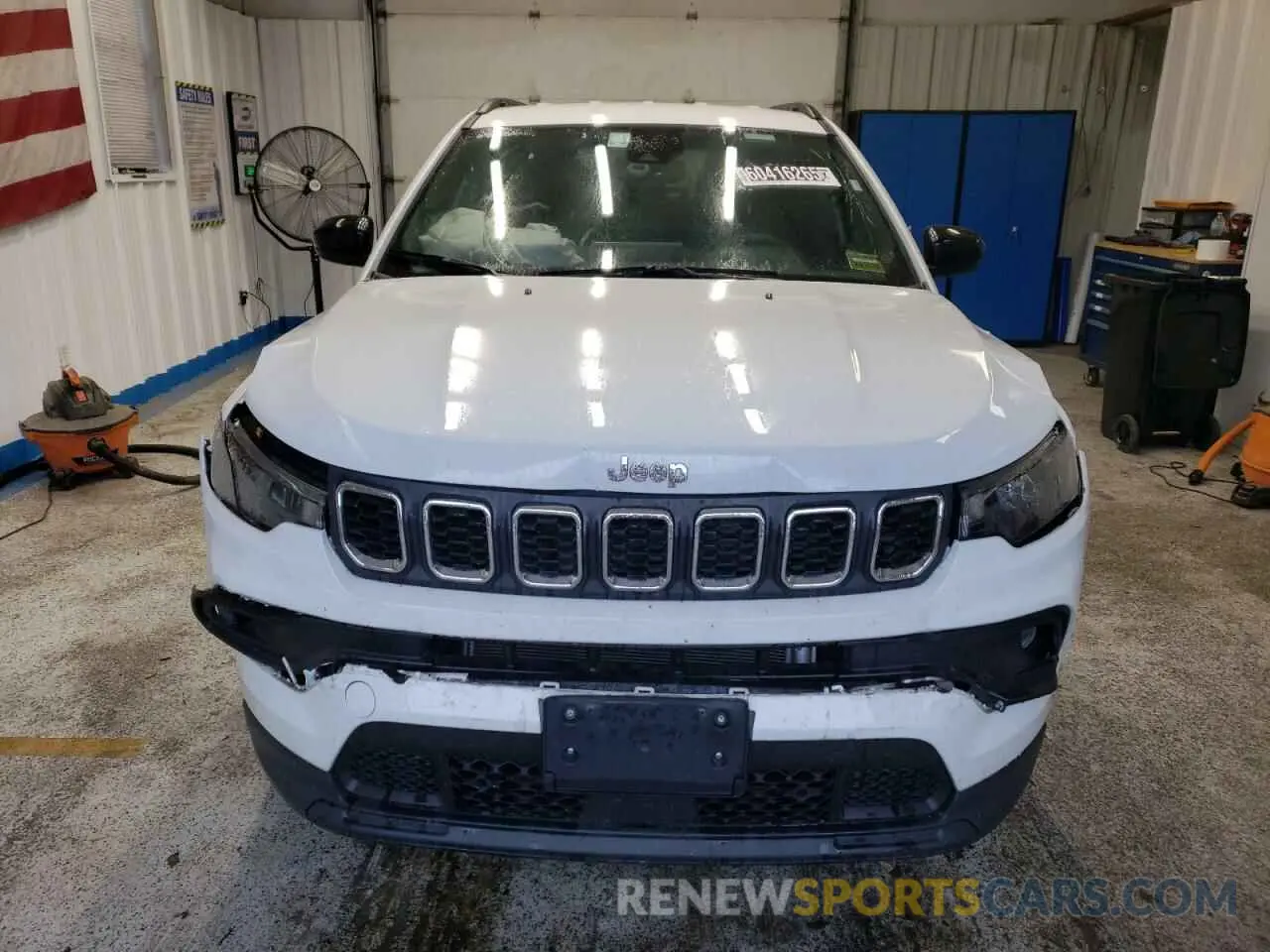 5 Photograph of a damaged car 3C4NJDBN2RT111944 JEEP COMPASS 2024