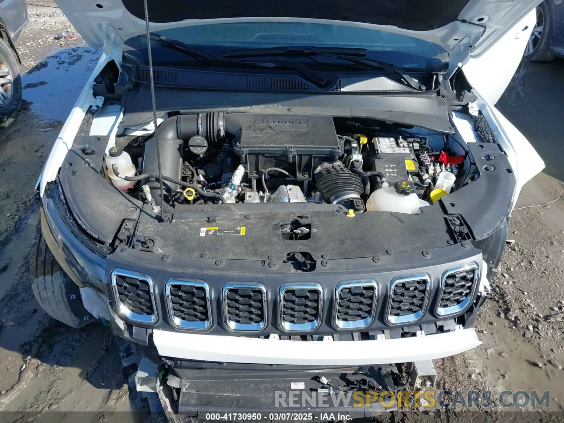 10 Photograph of a damaged car 3C4NJDBN2RT112575 JEEP COMPASS 2024