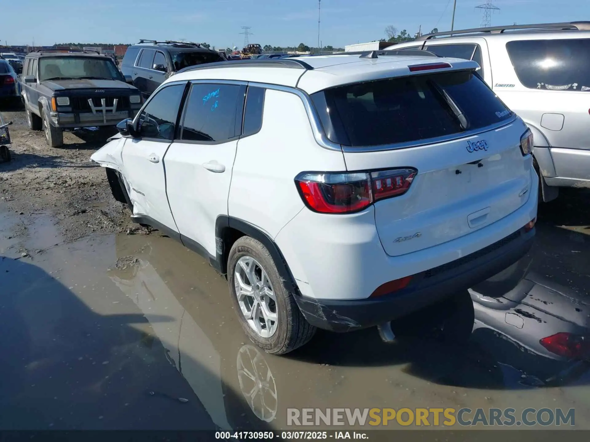3 Photograph of a damaged car 3C4NJDBN2RT112575 JEEP COMPASS 2024