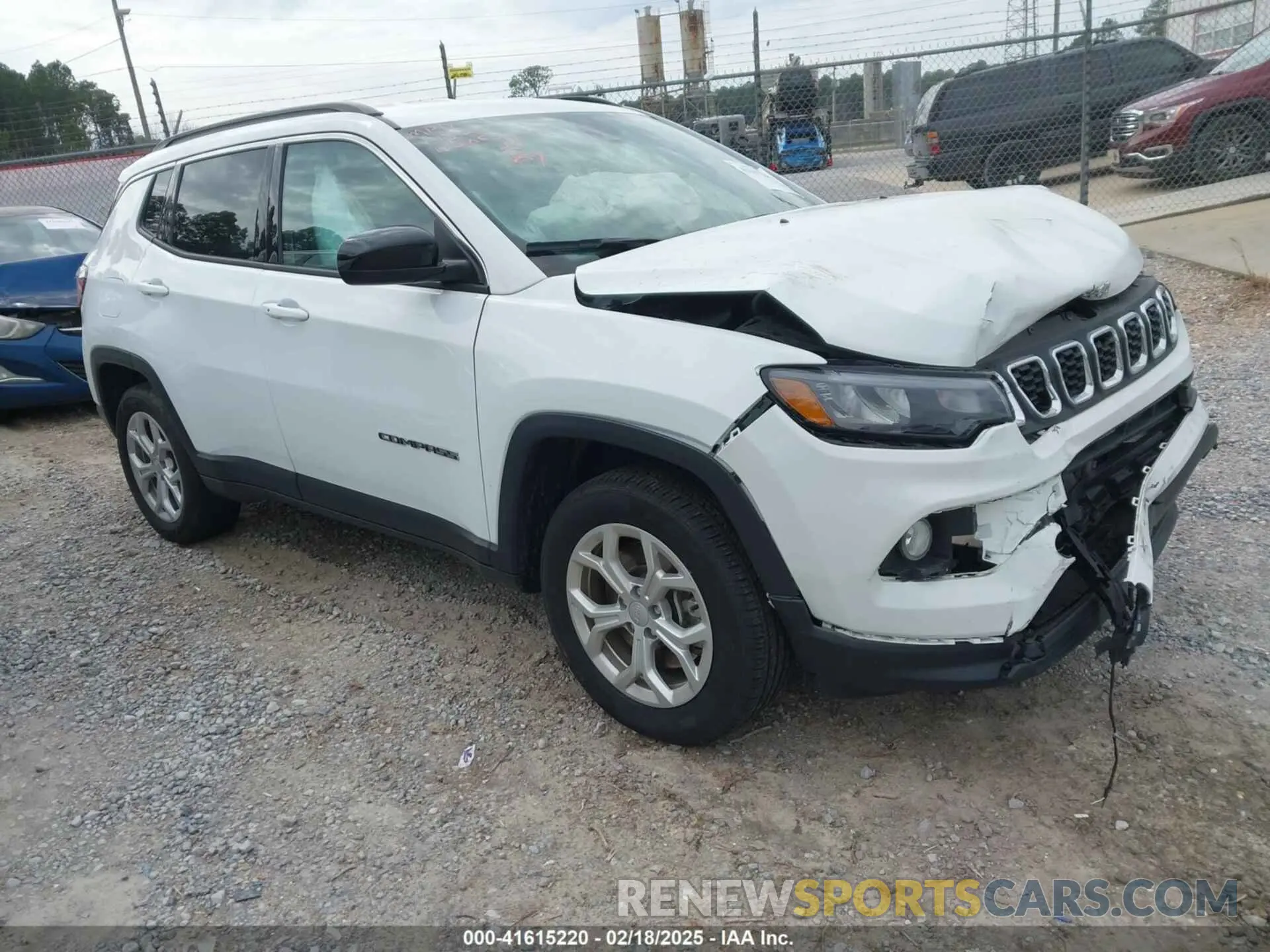 1 Photograph of a damaged car 3C4NJDBN2RT117985 JEEP COMPASS 2024