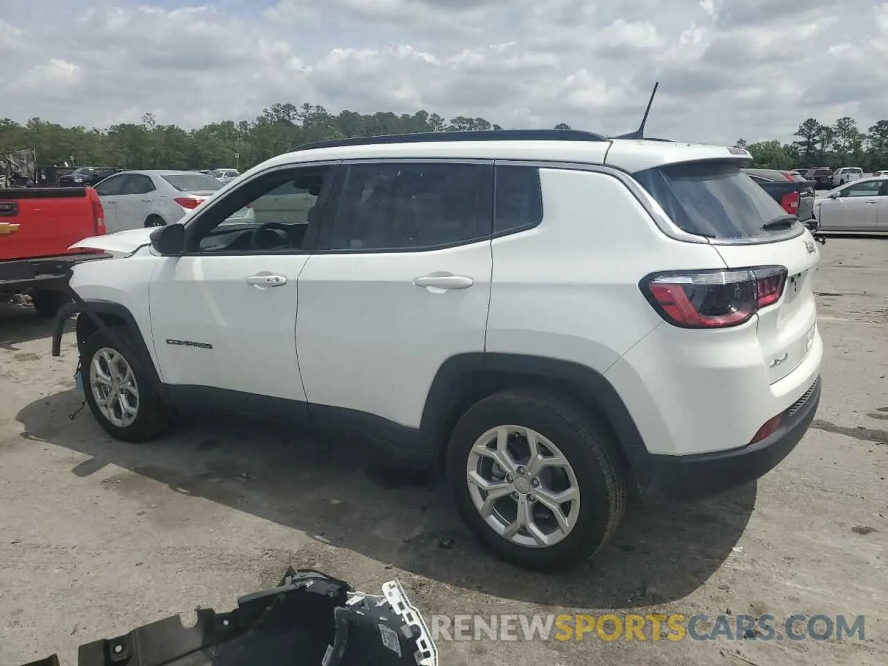 2 Photograph of a damaged car 3C4NJDBN2RT136469 JEEP COMPASS 2024