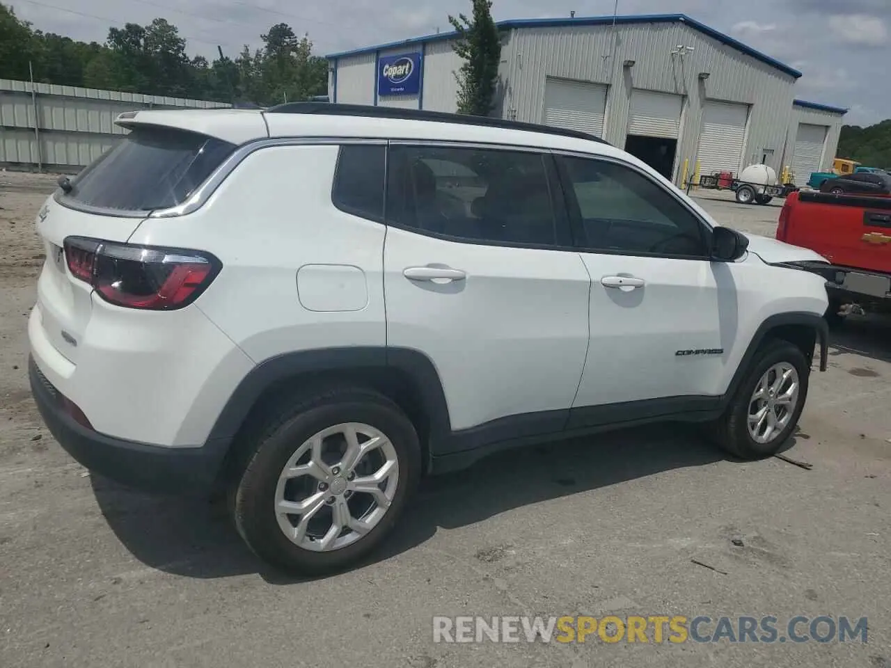 3 Photograph of a damaged car 3C4NJDBN2RT136469 JEEP COMPASS 2024