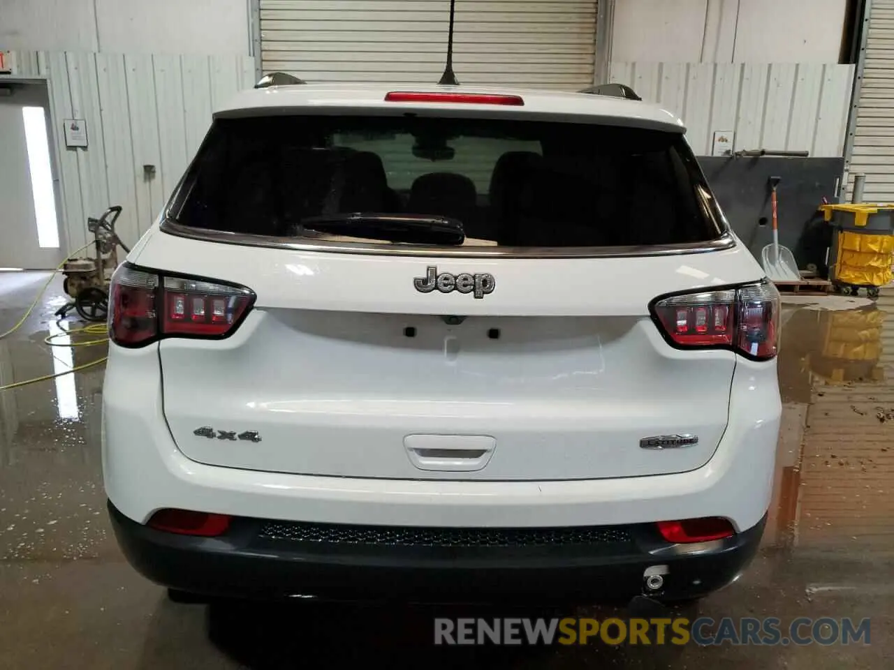 6 Photograph of a damaged car 3C4NJDBN2RT605897 JEEP COMPASS 2024