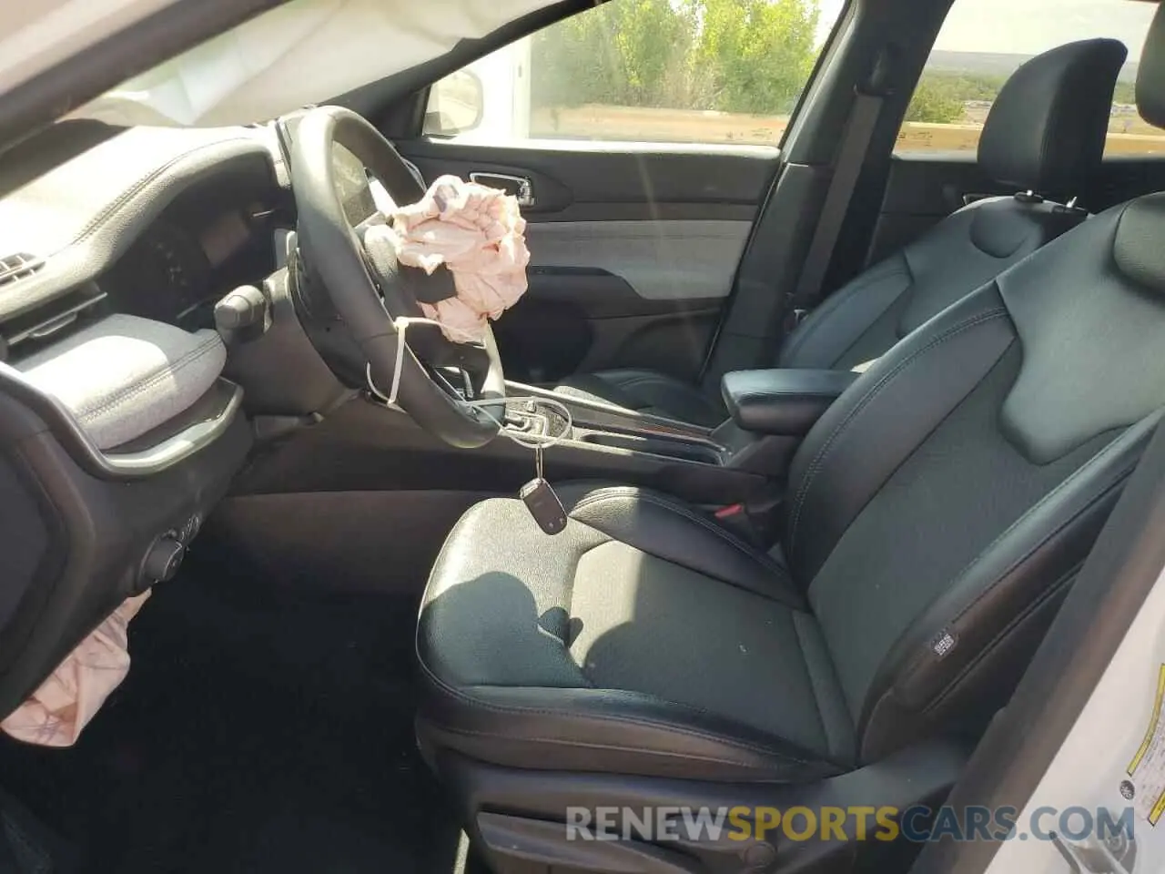 7 Photograph of a damaged car 3C4NJDBN3RT100872 JEEP COMPASS 2024