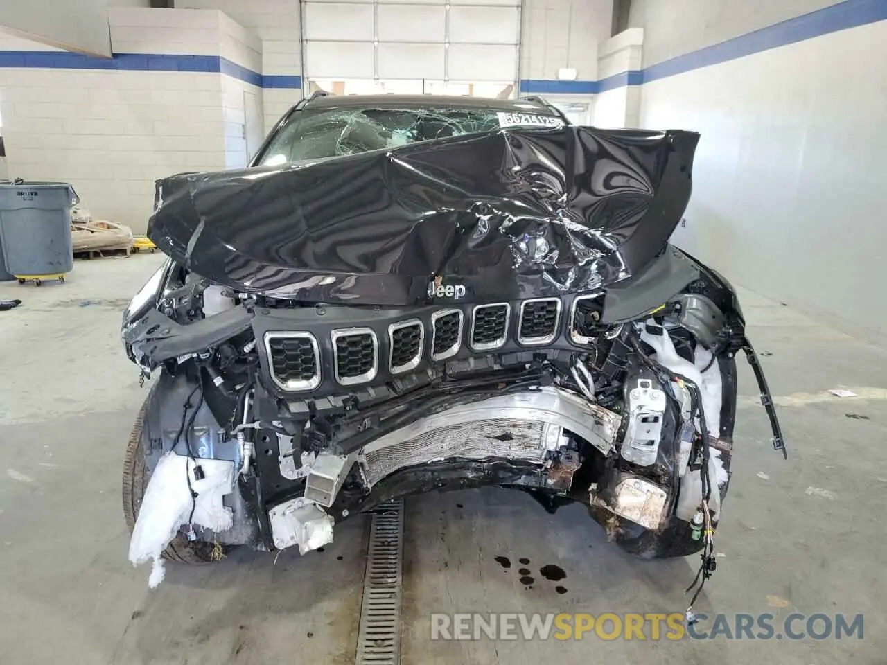 5 Photograph of a damaged car 3C4NJDBN3RT133130 JEEP COMPASS 2024