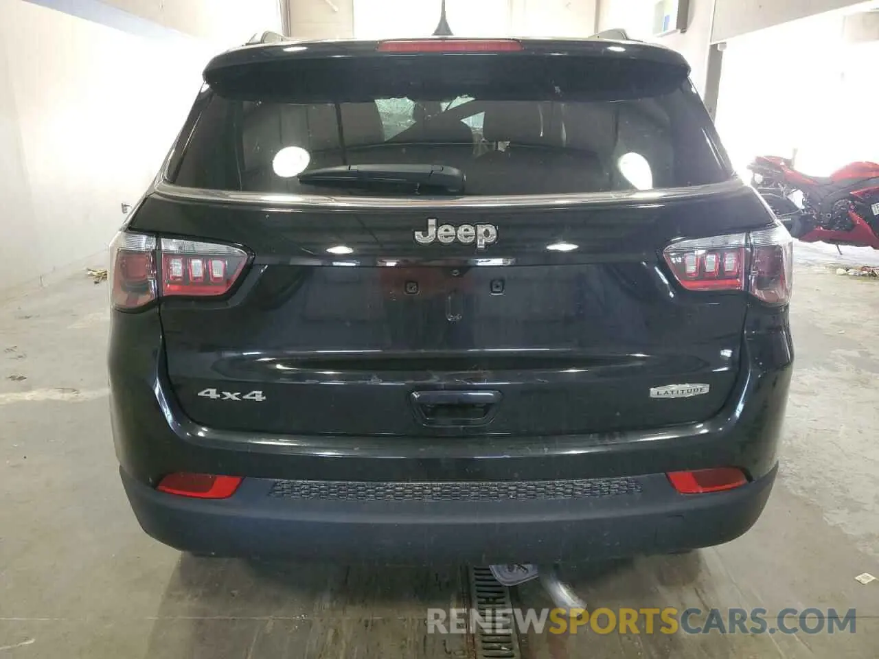 6 Photograph of a damaged car 3C4NJDBN3RT133130 JEEP COMPASS 2024