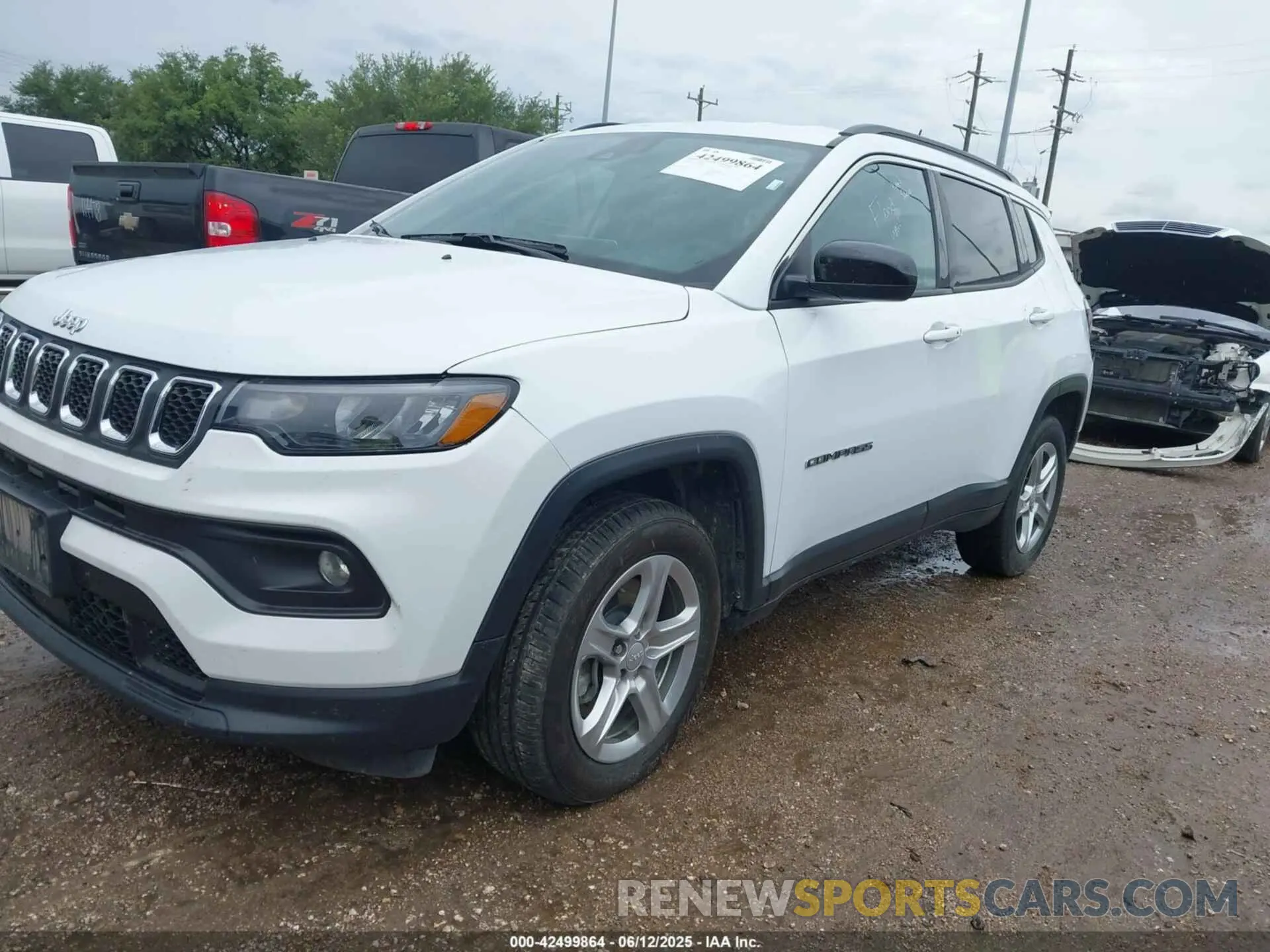 6 Photograph of a damaged car 3C4NJDBN3RT597390 JEEP COMPASS 2024