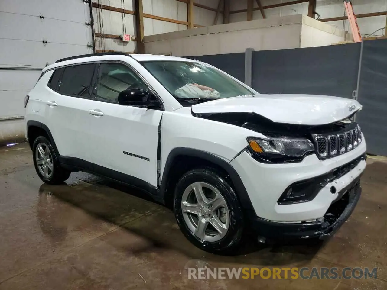 4 Photograph of a damaged car 3C4NJDBN3RT607271 JEEP COMPASS 2024