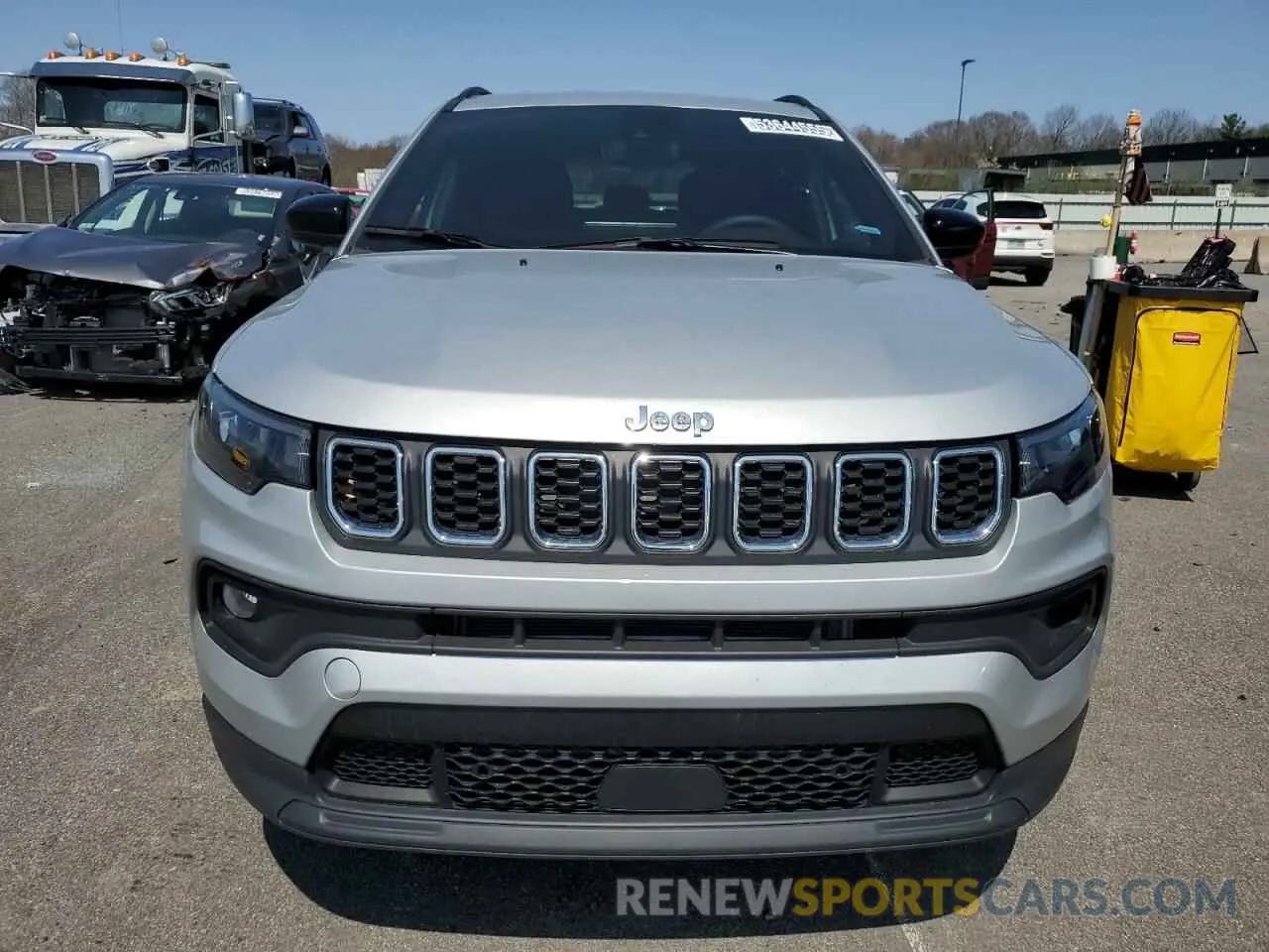 5 Photograph of a damaged car 3C4NJDBN4RT110956 JEEP COMPASS 2024