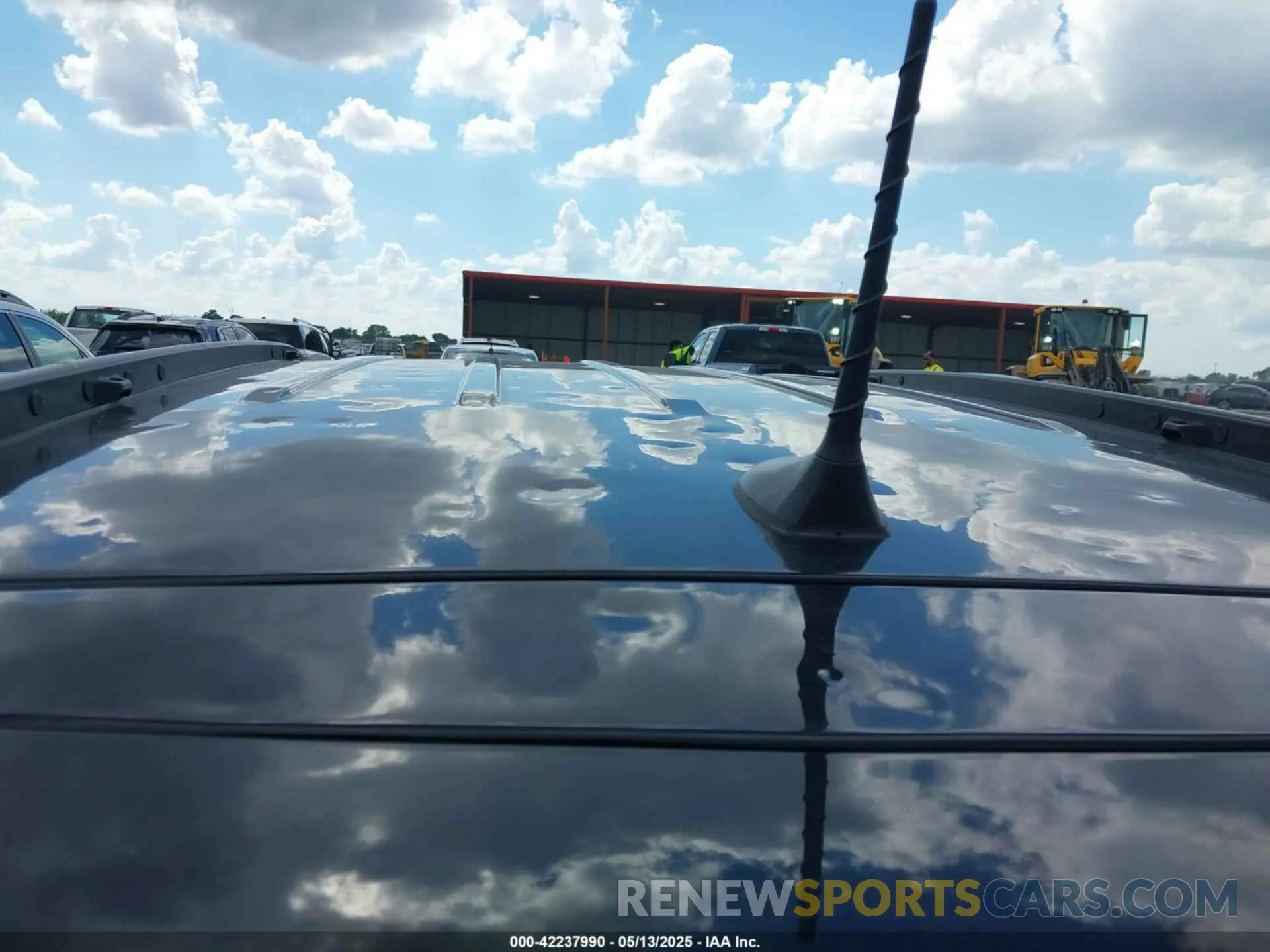 19 Photograph of a damaged car 3C4NJDBN4RT578170 JEEP COMPASS 2024