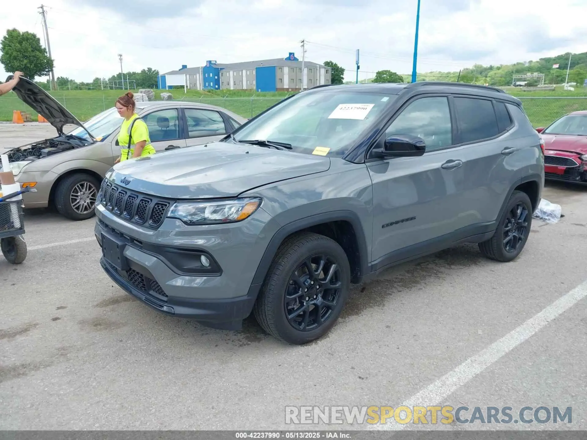 2 Photograph of a damaged car 3C4NJDBN4RT578170 JEEP COMPASS 2024