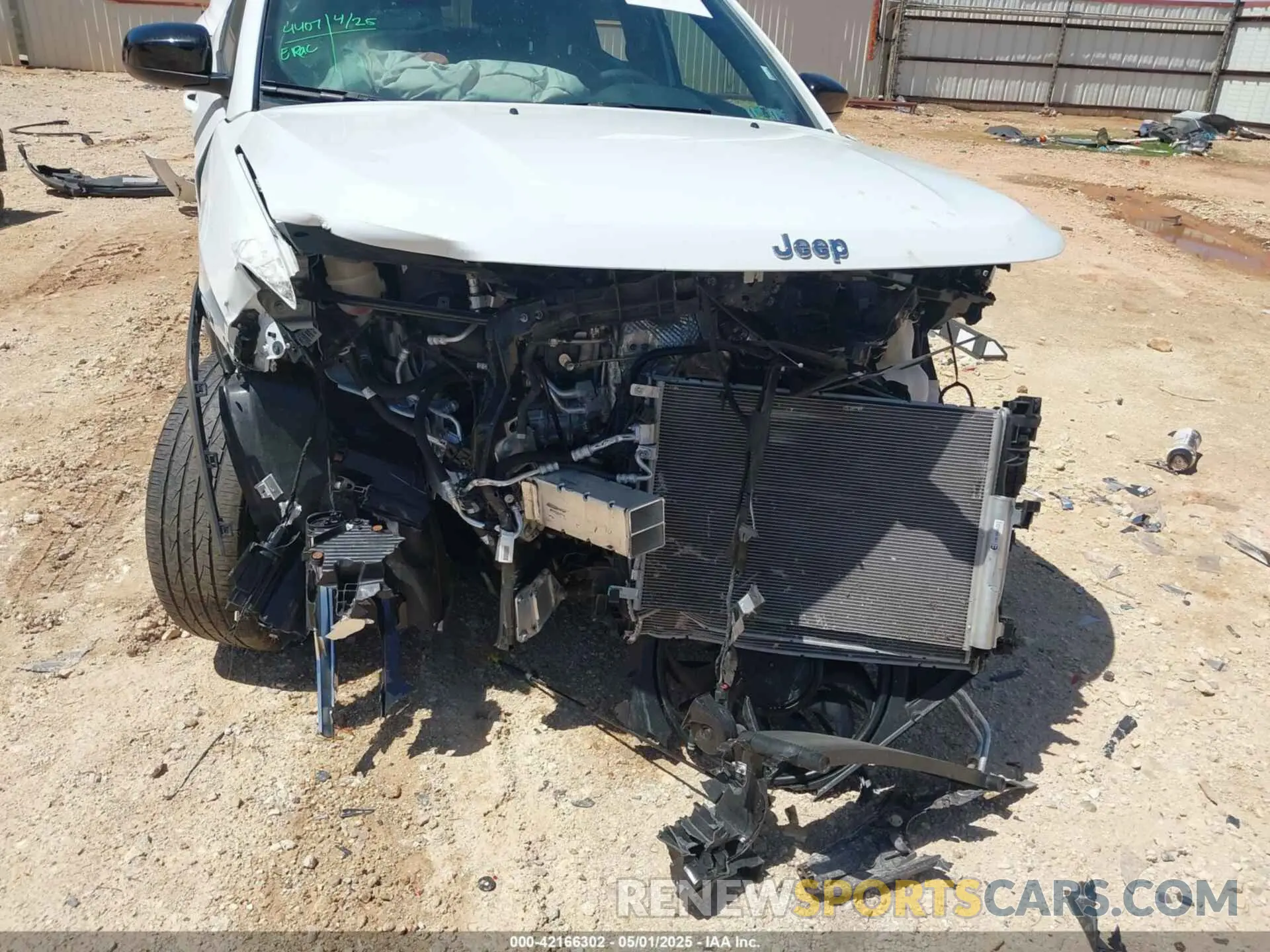 18 Photograph of a damaged car 3C4NJDBN4RT604198 JEEP COMPASS 2024