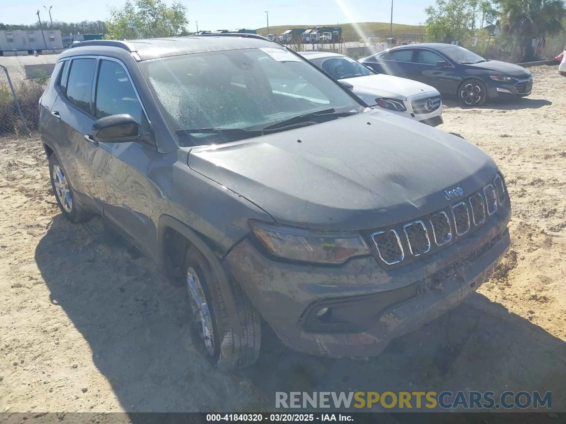 1 Photograph of a damaged car 3C4NJDBN5RT586715 JEEP COMPASS 2024