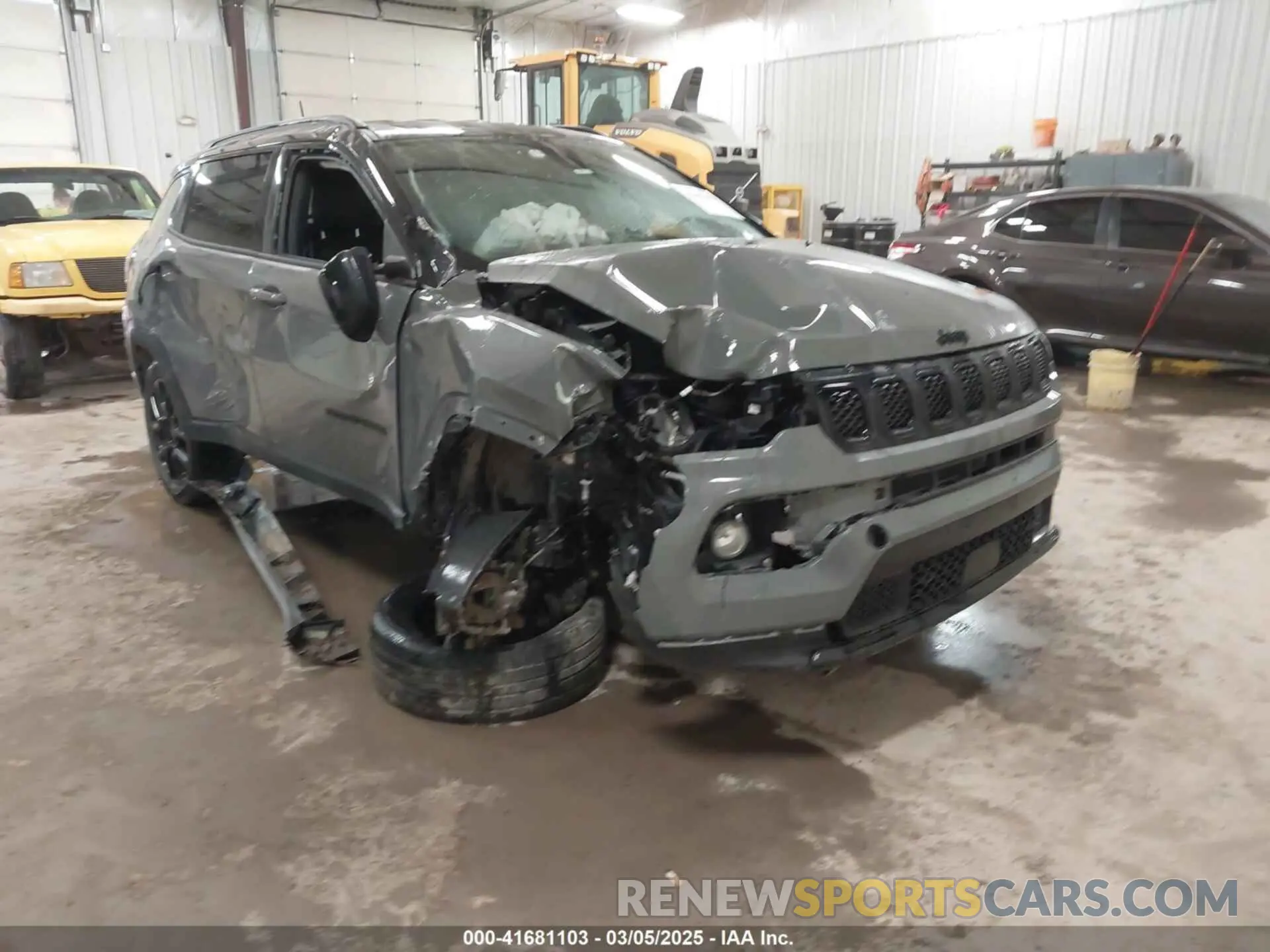 1 Photograph of a damaged car 3C4NJDBN5RT588075 JEEP COMPASS 2024