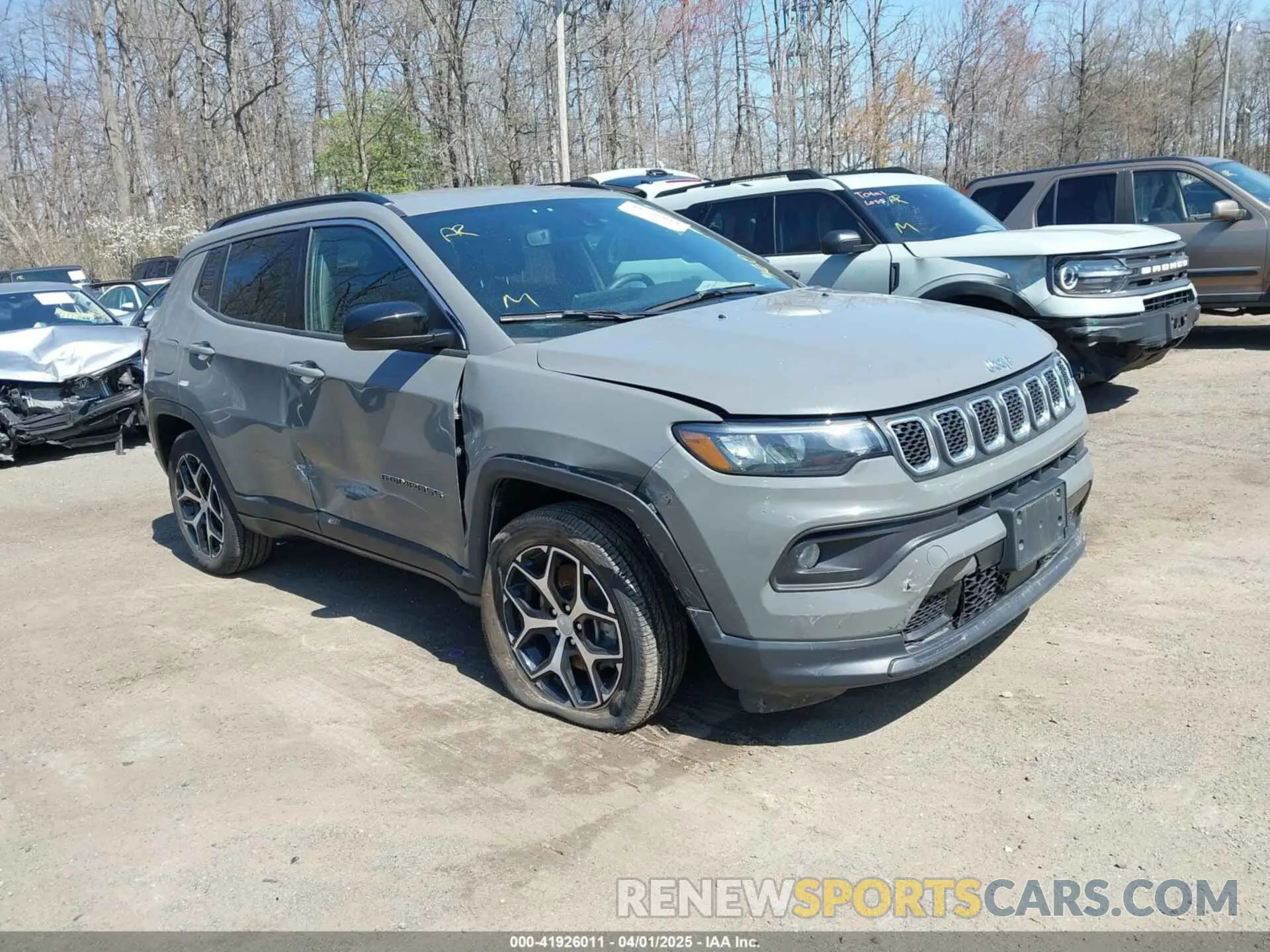 1 Photograph of a damaged car 3C4NJDBN5RT607675 JEEP COMPASS 2024