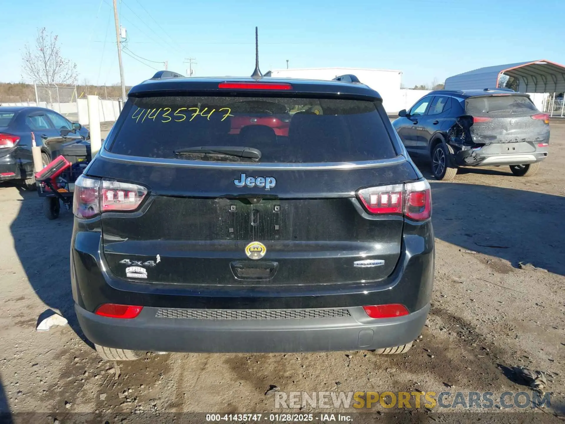 16 Photograph of a damaged car 3C4NJDBN7RT115438 JEEP COMPASS 2024