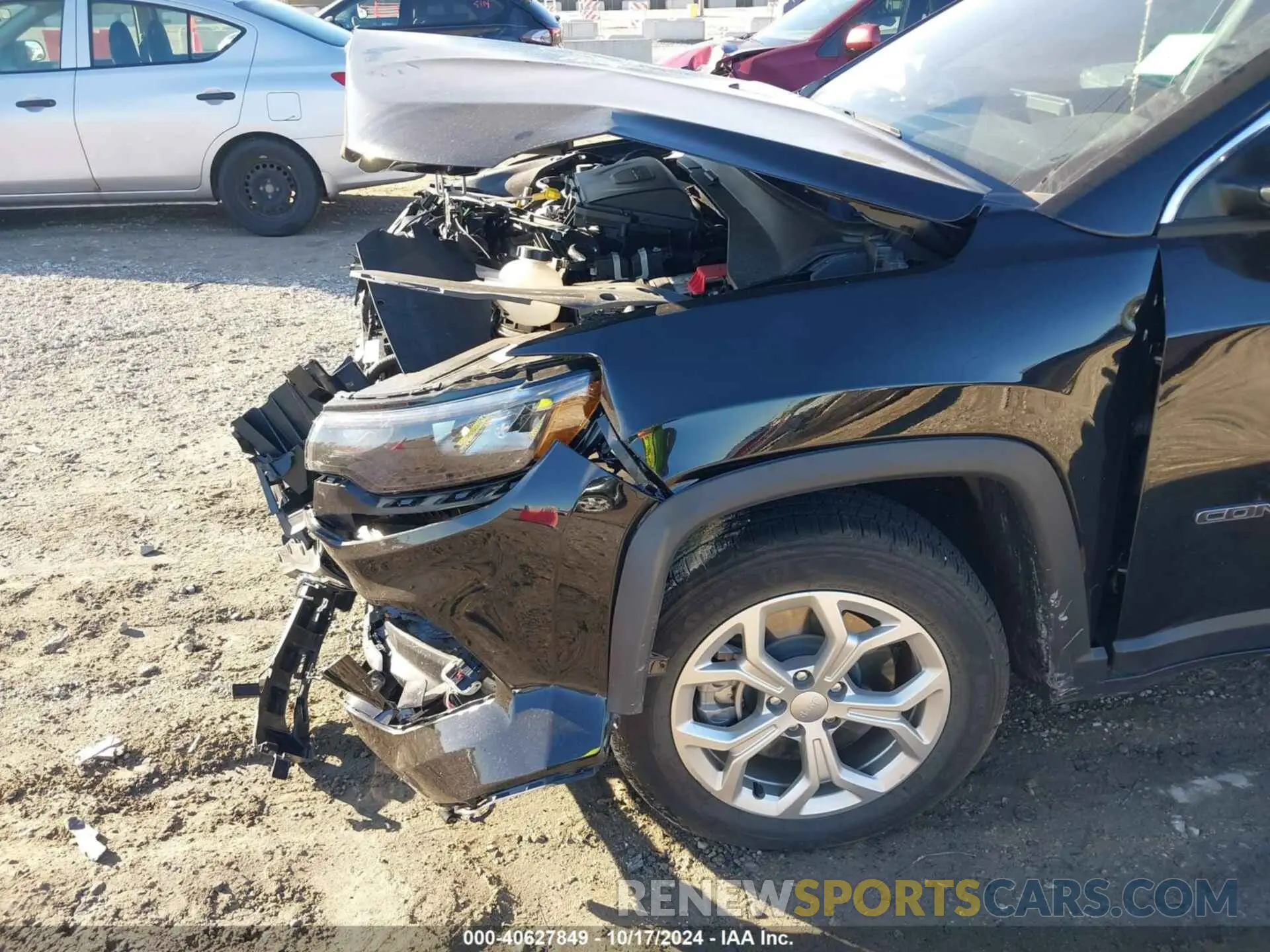 17 Photograph of a damaged car 3C4NJDBN7RT152277 JEEP COMPASS 2024
