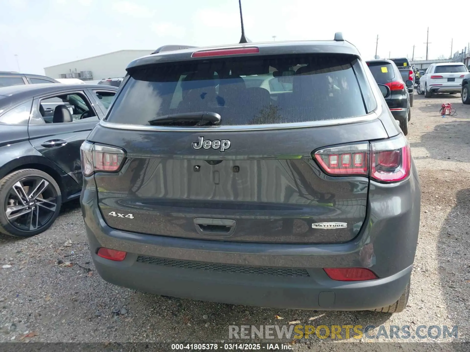 16 Photograph of a damaged car 3C4NJDBN7RT154711 JEEP COMPASS 2024