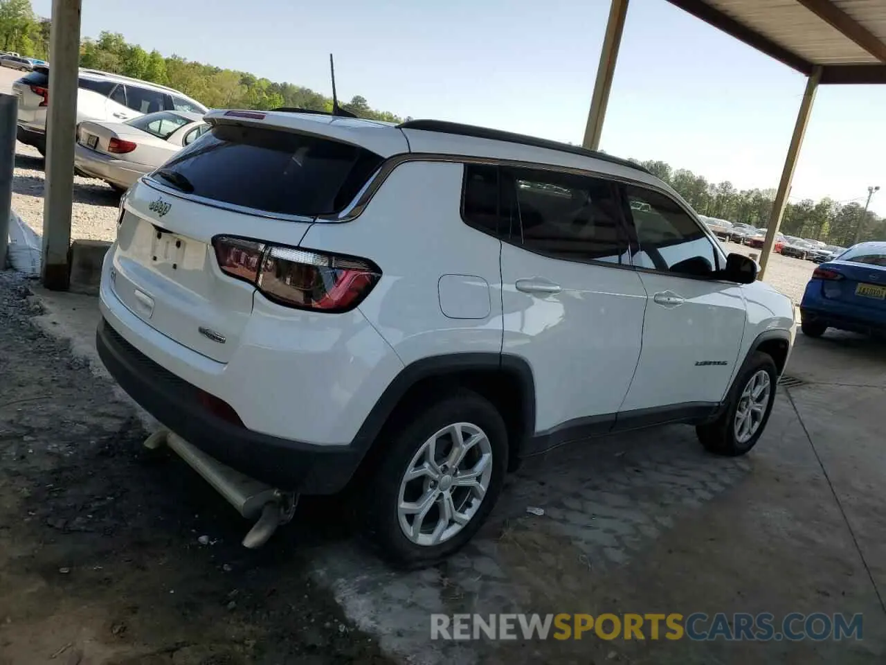 3 Photograph of a damaged car 3C4NJDBN7RT170021 JEEP COMPASS 2024