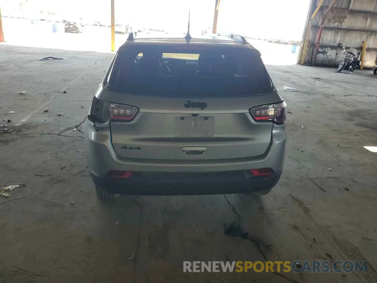 6 Photograph of a damaged car 3C4NJDBN7RT586215 JEEP COMPASS 2024