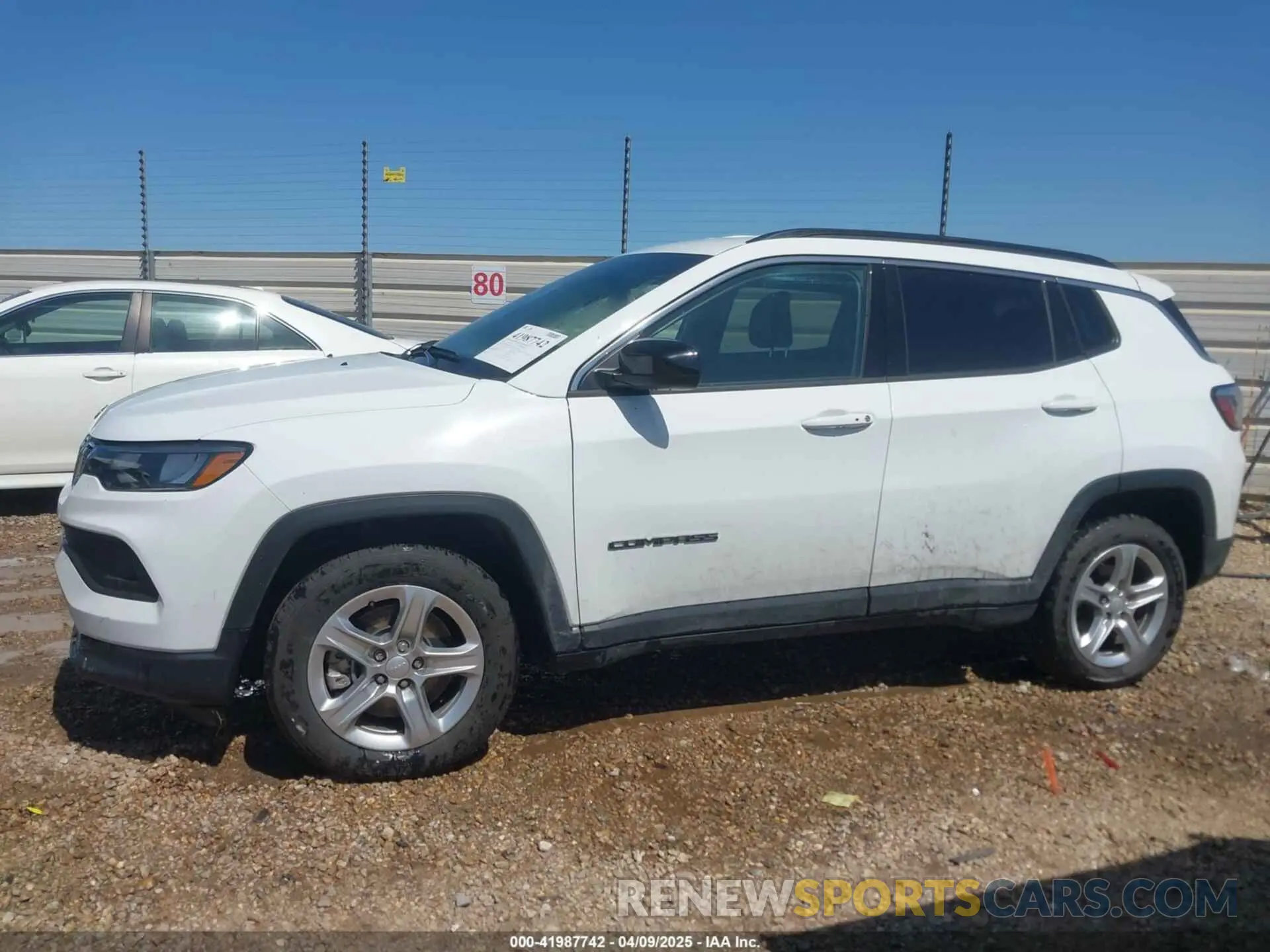 14 Photograph of a damaged car 3C4NJDBN7RT606611 JEEP COMPASS 2024