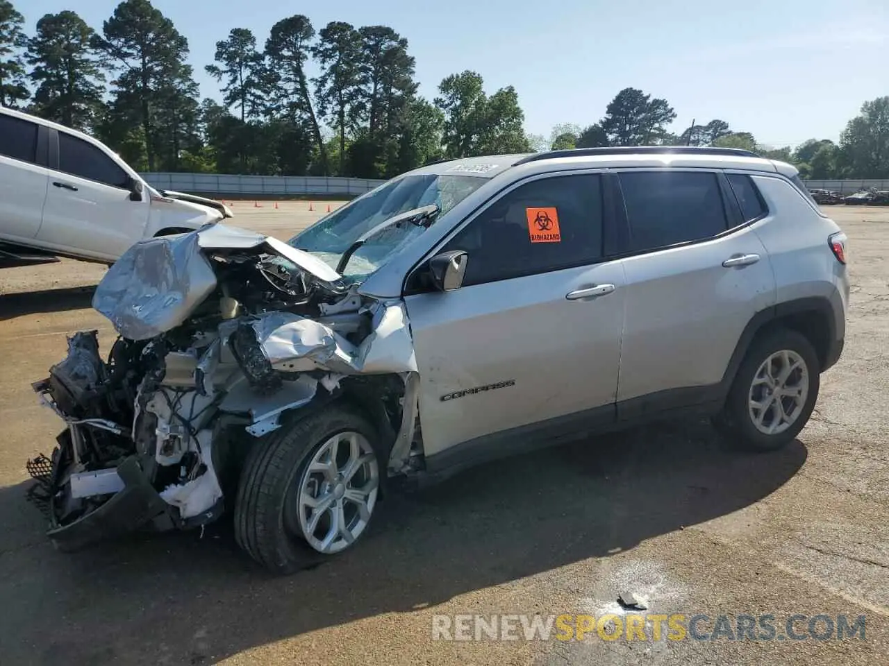 1 Photograph of a damaged car 3C4NJDBN8RT114072 JEEP COMPASS 2024