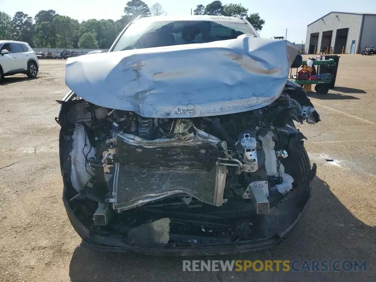 5 Photograph of a damaged car 3C4NJDBN8RT114072 JEEP COMPASS 2024